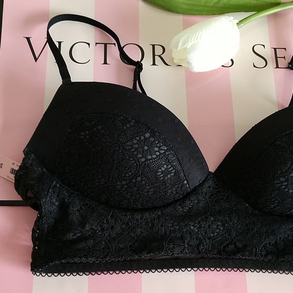 Size S🌷 VICTORIA'S SECRET PUSH-UP BRALETTE .nwt - Picture 2 of 5